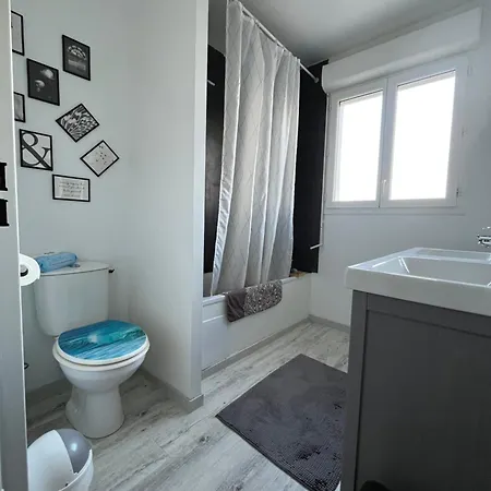 Ferienhaus Maison Ville&ocean&foret *